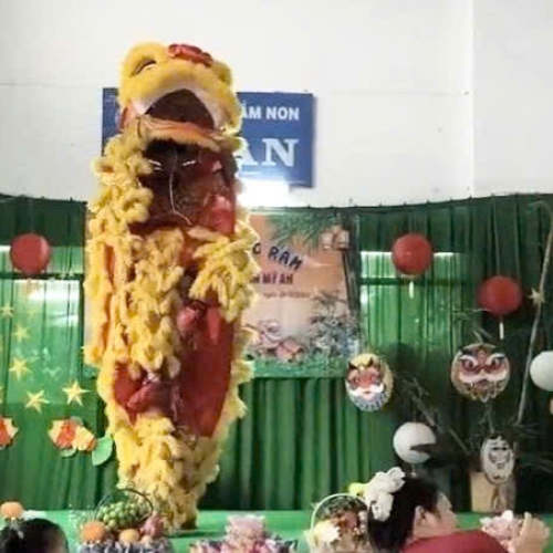 Múa Lân Trung thu